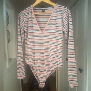 Wild Fable Pink and White V-Neck Bodysuit Long Sleeve